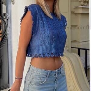 Zara Blue Foiled Cable Knit Cropped Sleeveless Sweater Vest Small